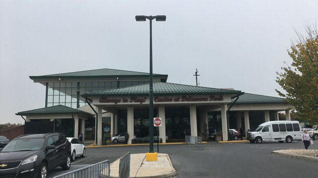 1200px-Casino_at_Delaware_Park_main_entrance.jpeg
