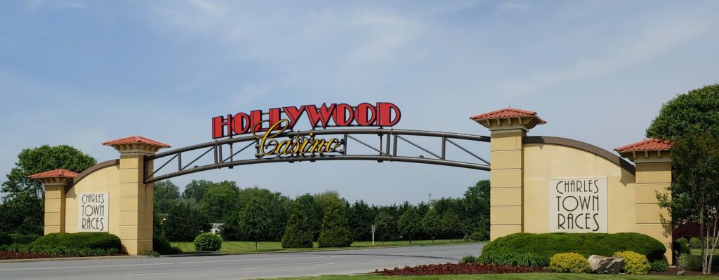 Hollywood Casino at Charles Town Races casino image
