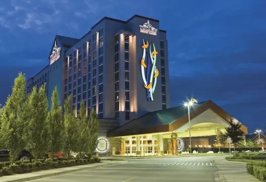 Copy-of-HotelEntranceDusk_62580867-5056-a36a-0883895a14aeb69b