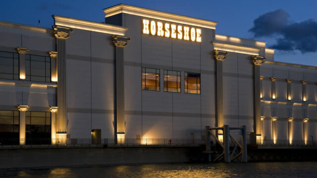 Horseshoe-Casino-Hammond-Exterior1_b03ae008-efb9-77bc-643374b3e6136ab6