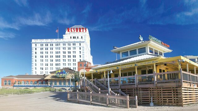 building-resorts-landshark-header-img.jpg